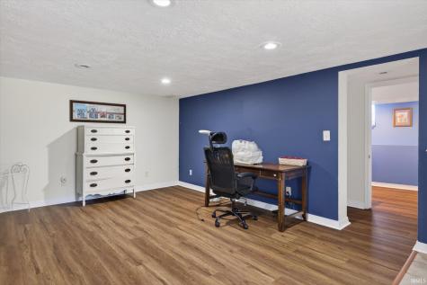 291 W Davis Street Bloomfield IN 47424