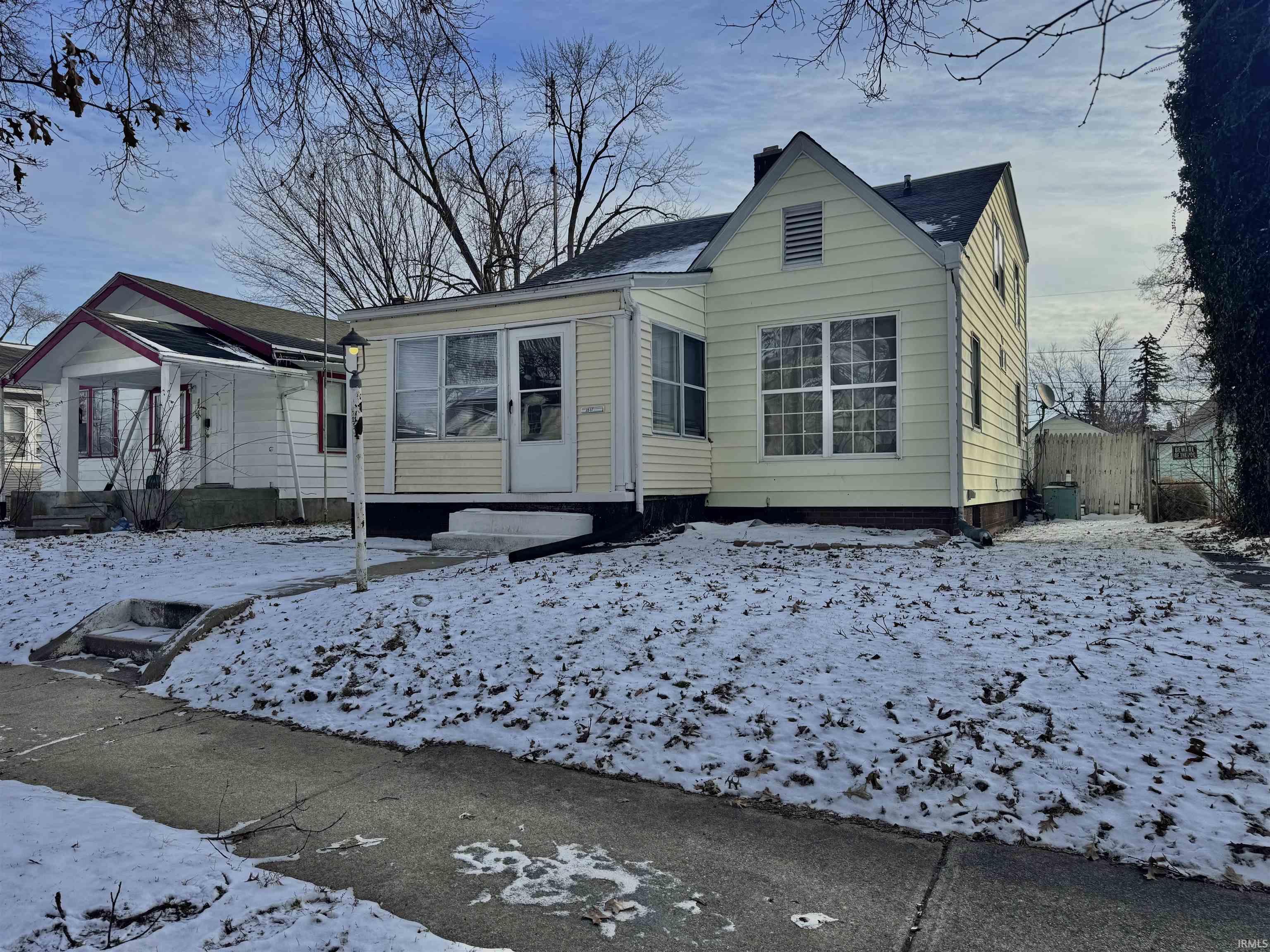 3517 Robinwood Drive Fort Wayne IN 46806