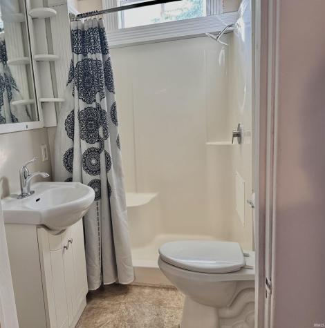 3517 Robinwood Drive Fort Wayne IN 46806