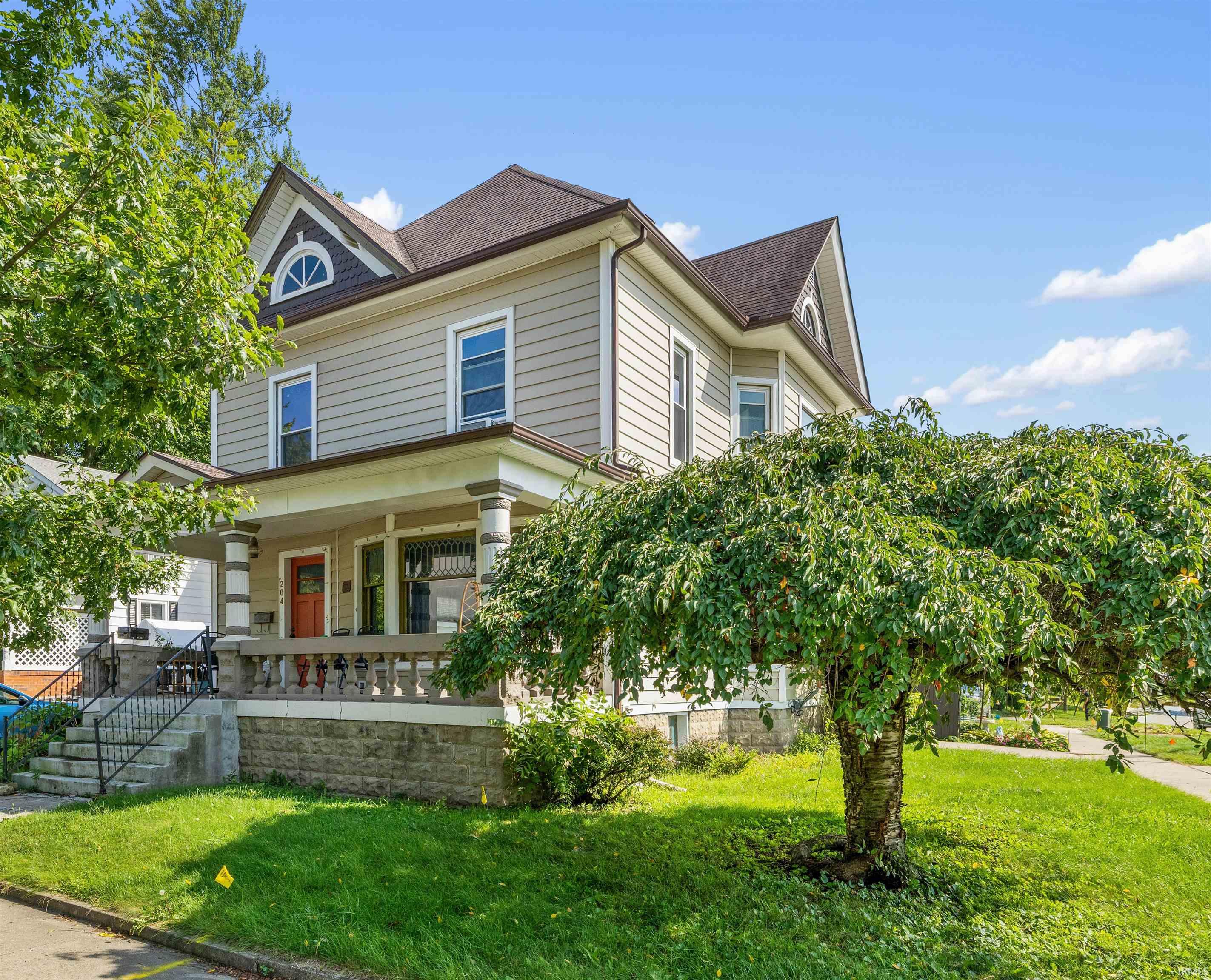 204 E Diamond Street Kendallville IN 46755