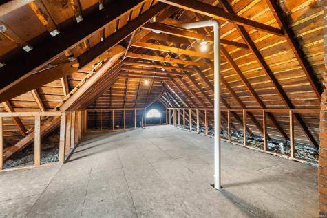 204 E Diamond Street Kendallville IN 46755