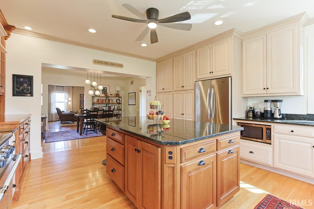 1708 Wayne Street South Bend IN 46615