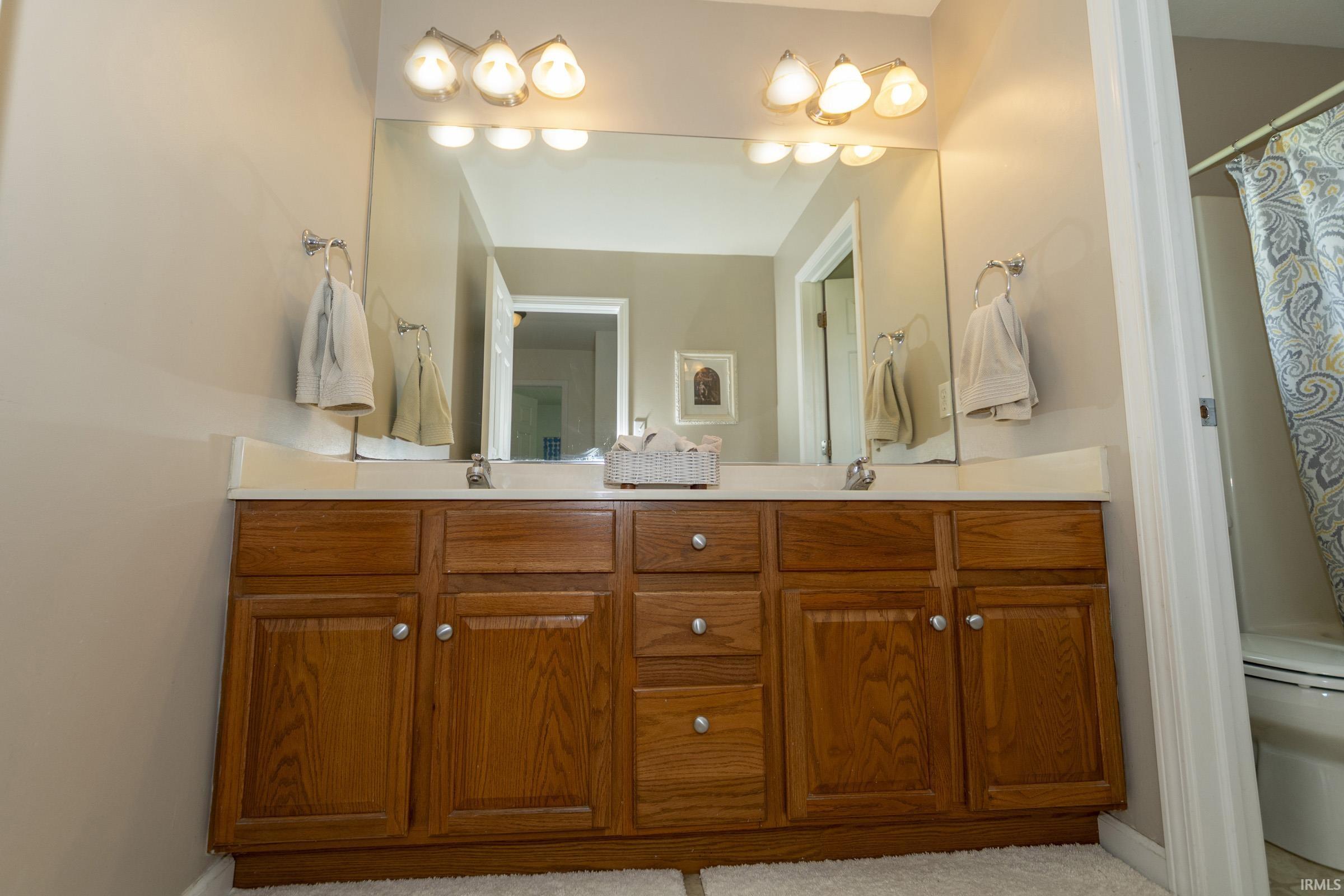 51328 Gilroy Court Granger IN 46530