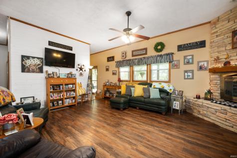 11400 E Gregory Road Albany IN 47320