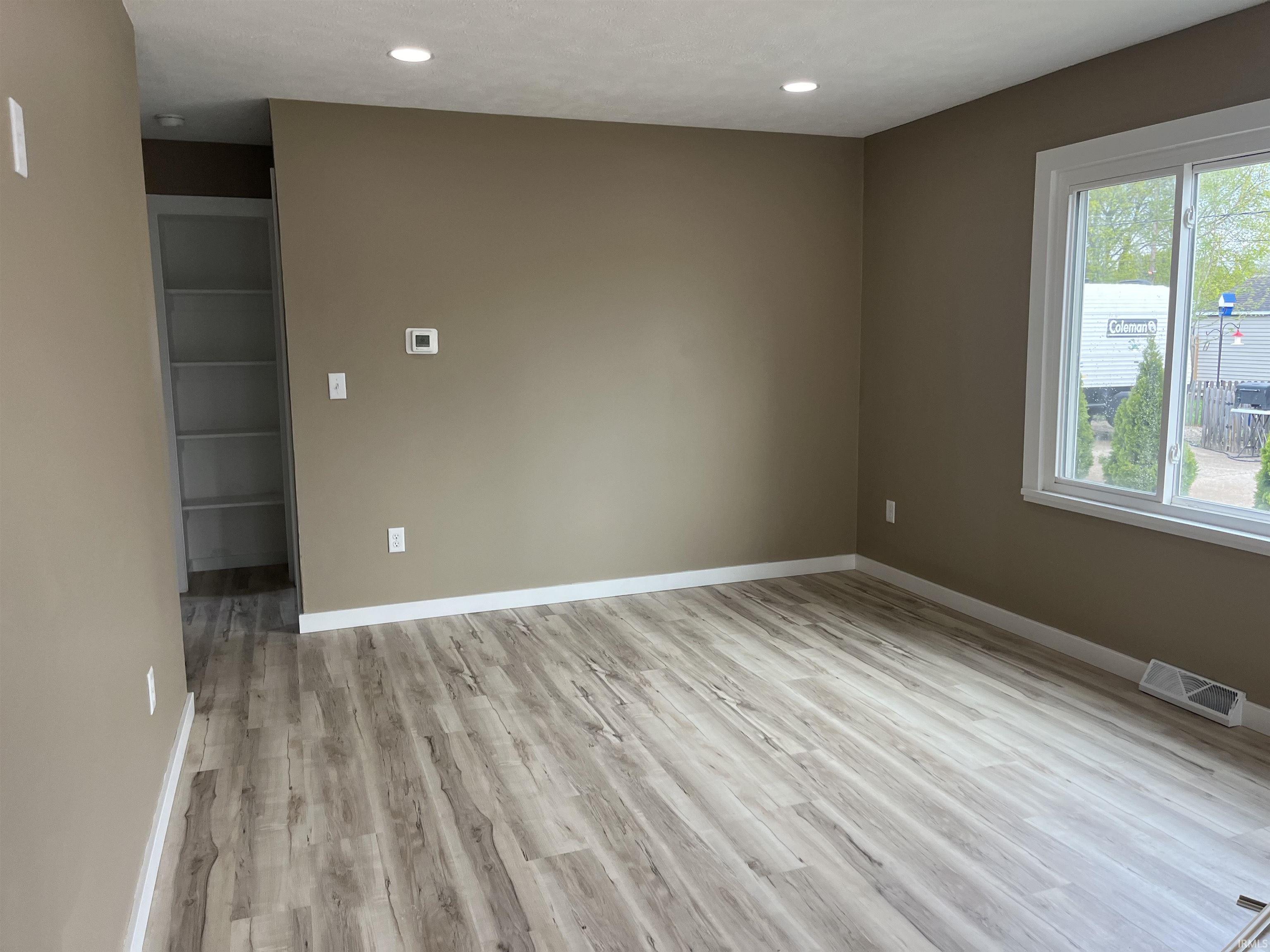 1413 N Wellington Street South Bend IN 46628