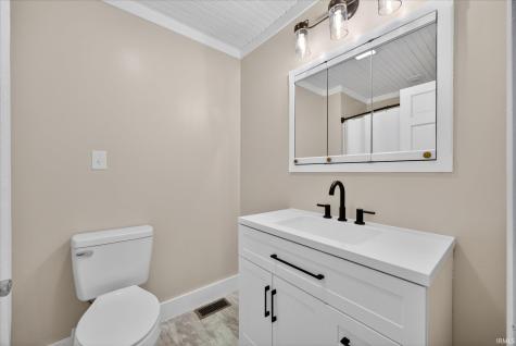 9800 N Moon Road Gosport IN 47433