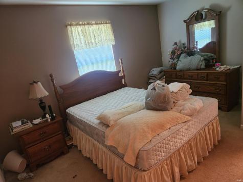832 N Thresher Run Churubusco IN 46723