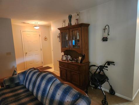 832 N Thresher Run Churubusco IN 46723