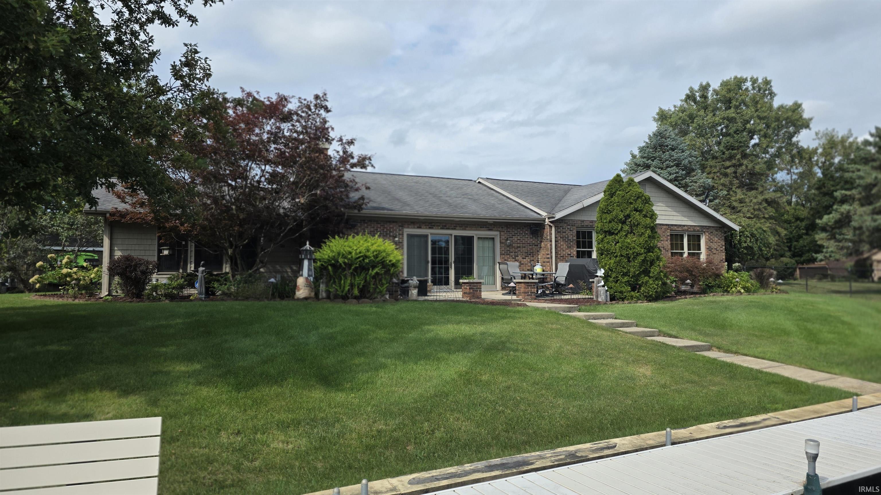 2109 Smith Court Rochester IN 46975