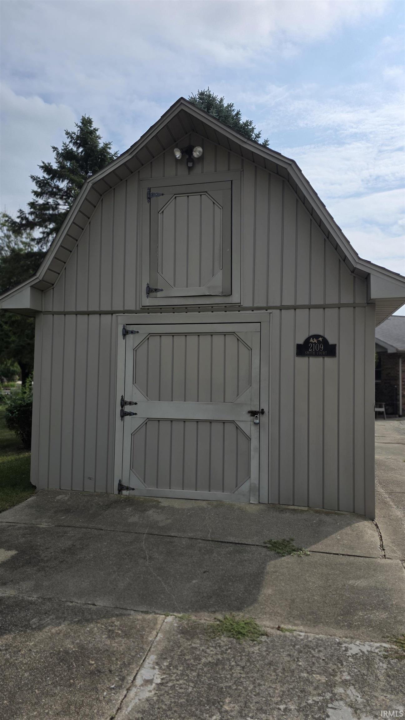 2109 Smith Court Rochester IN 46975