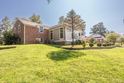 819 S Eagleson Avenue Bloomington IN 47401