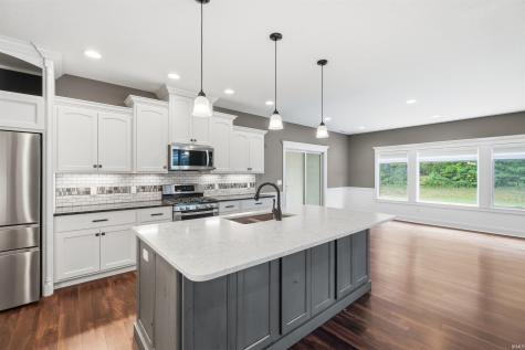 2906 Leon Cove Fort Wayne IN 46845