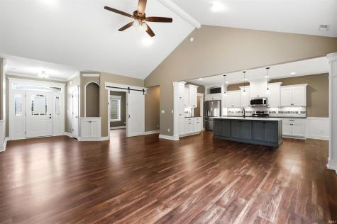 2906 Leon Cove Fort Wayne IN 46845