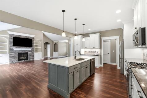 2906 Leon Cove Fort Wayne IN 46845