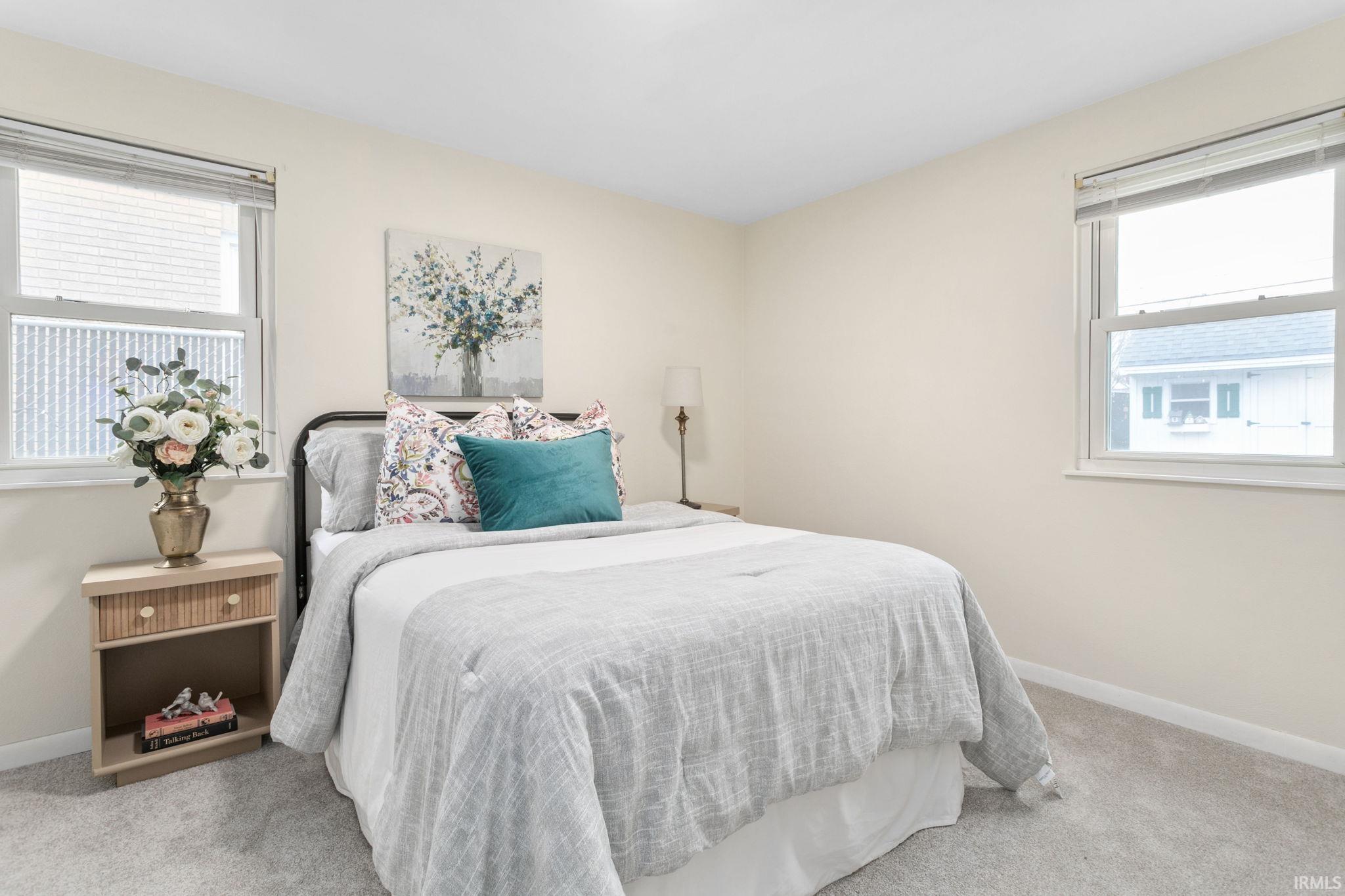 2205 Parkview Place South Bend IN 46616