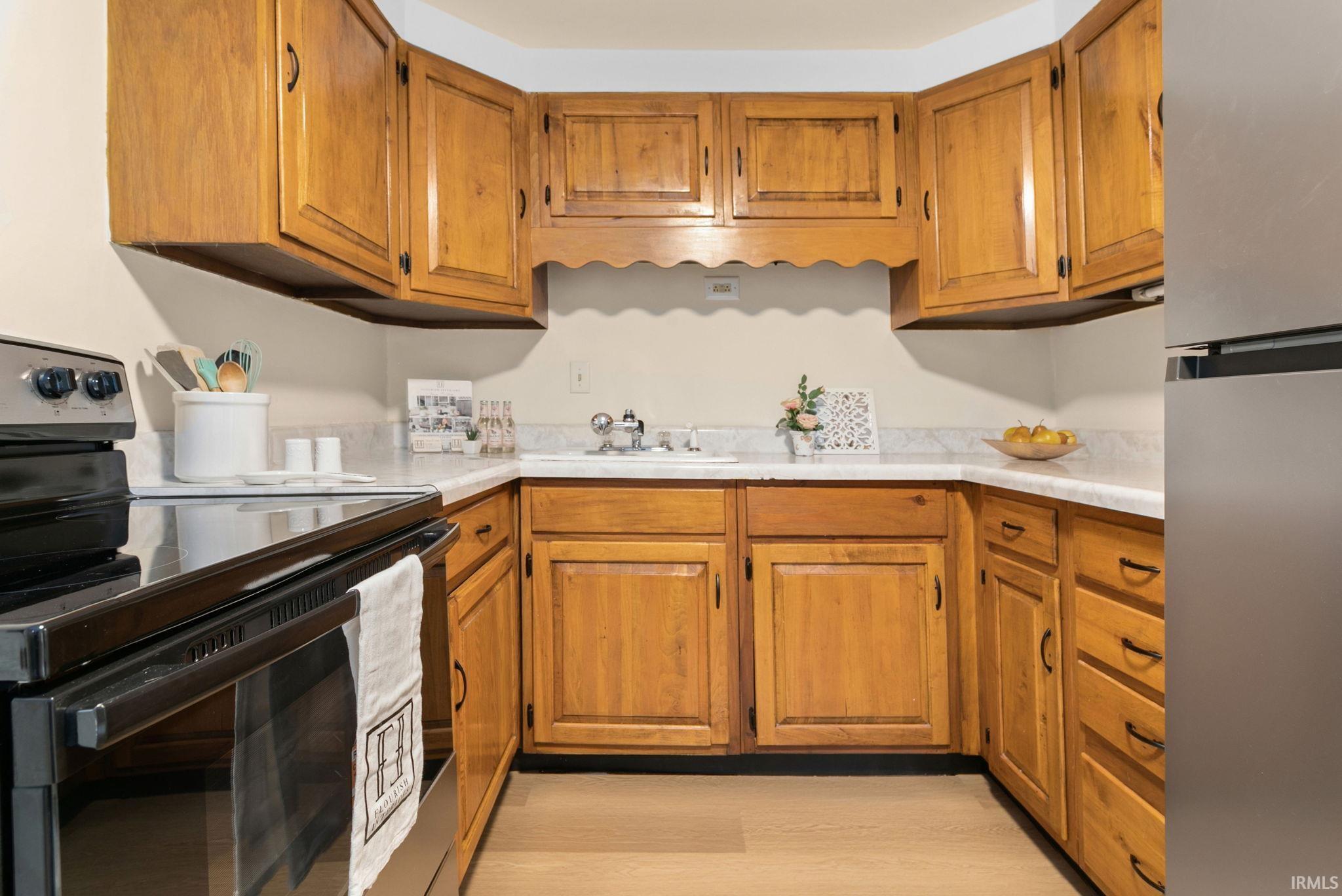2205 Parkview Place South Bend IN 46616