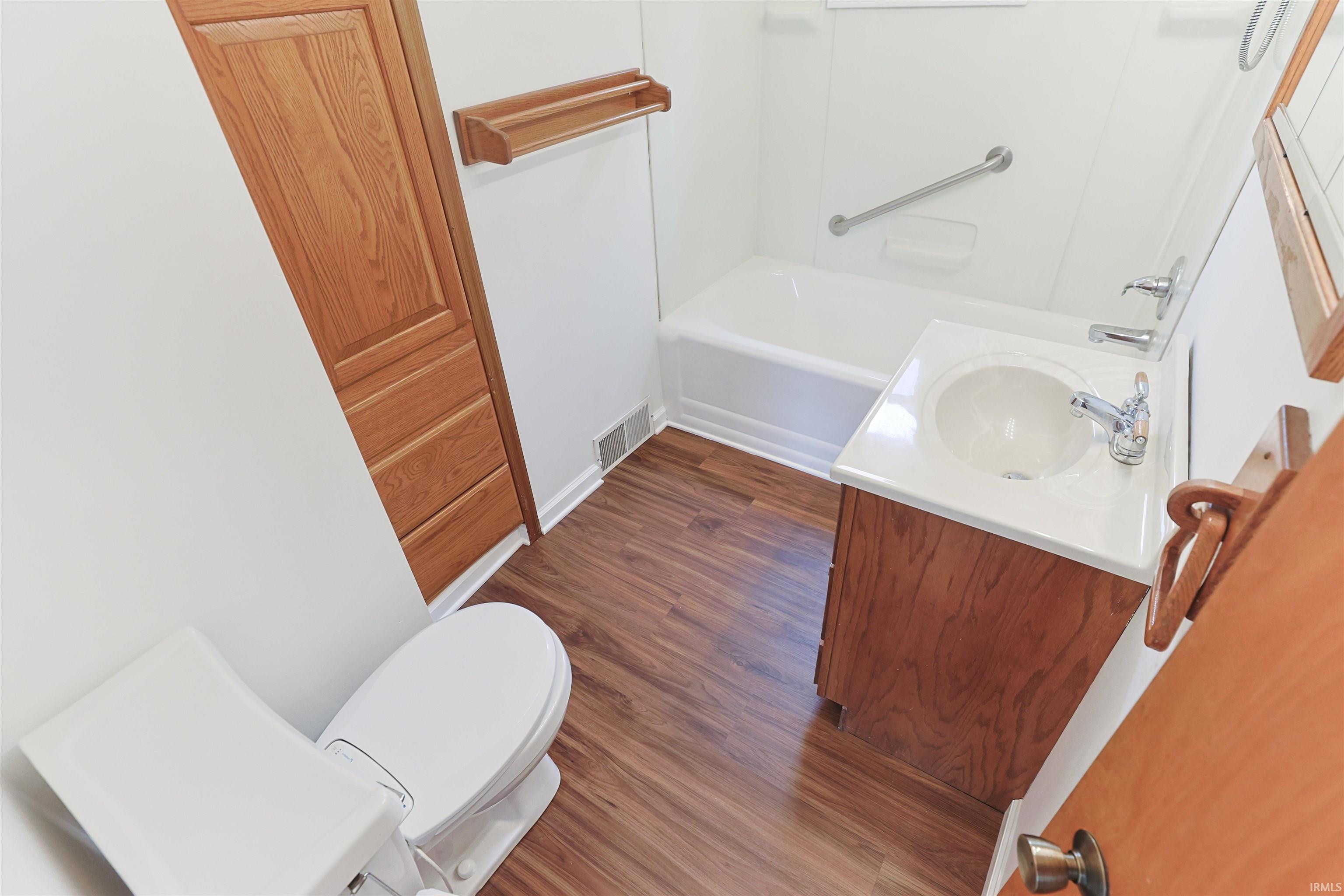 1017 S 26th Street South Bend IN 46615