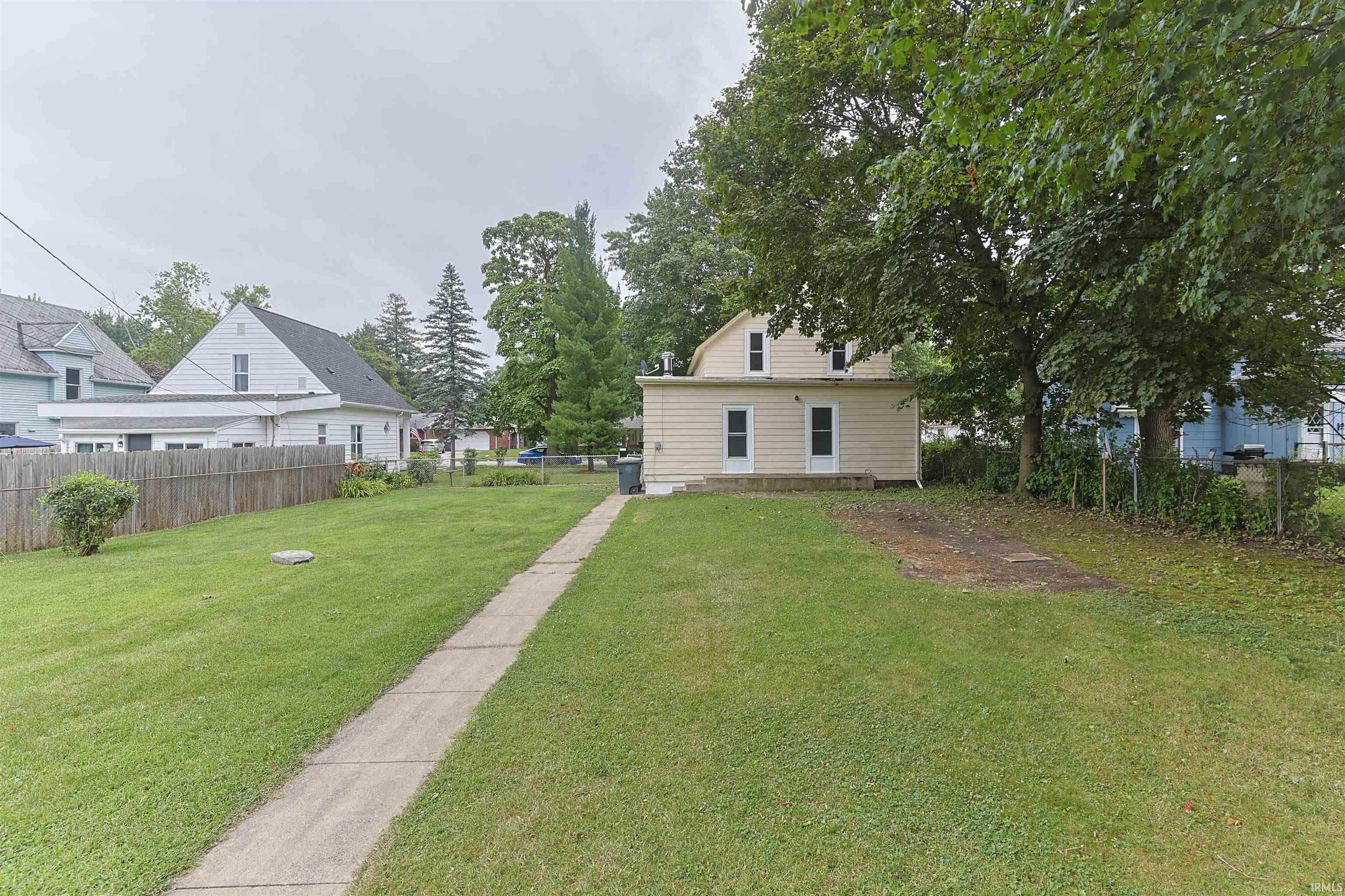 1017 S 26th Street South Bend IN 46615