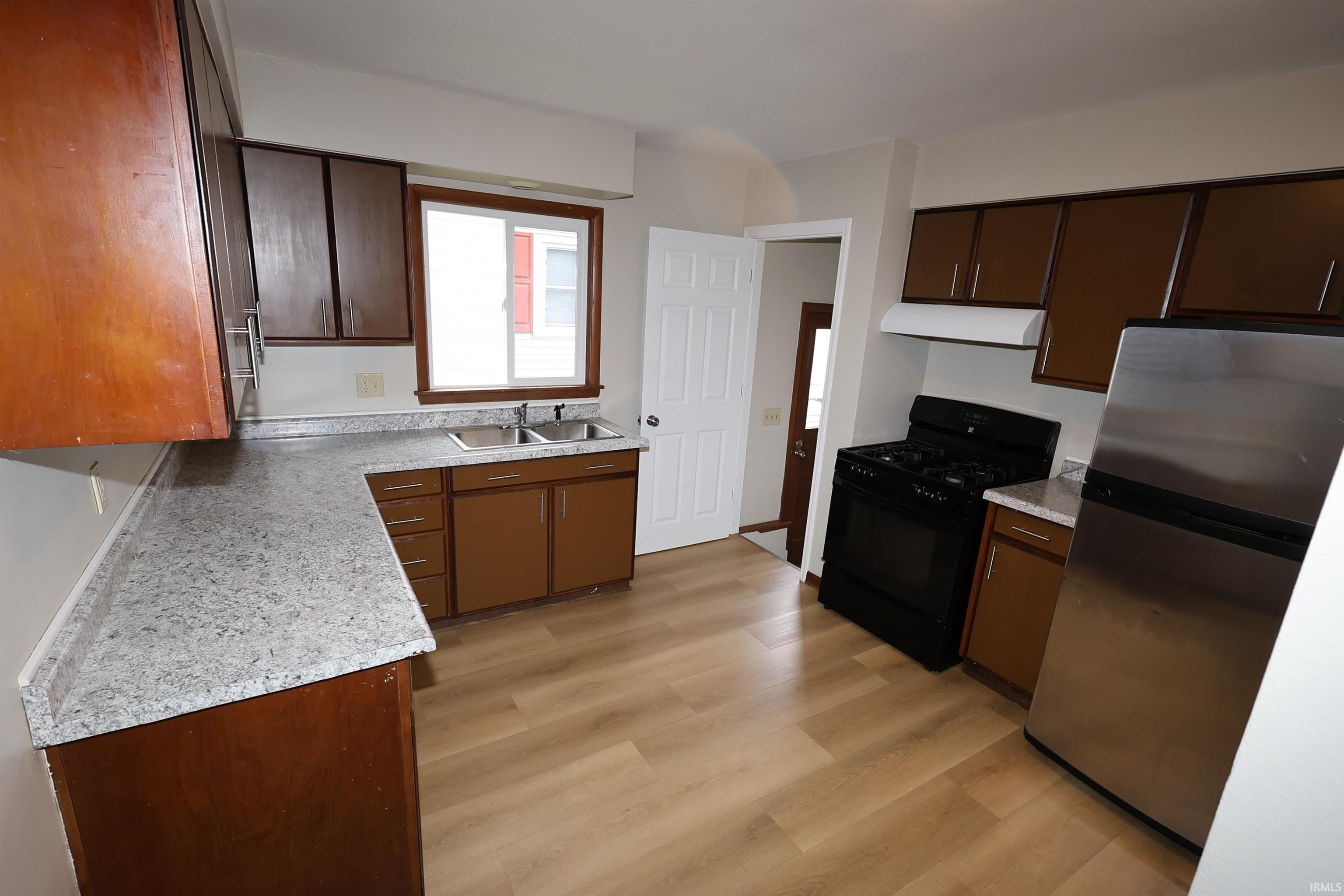 602 Meridian Street Mishawaka IN 46544