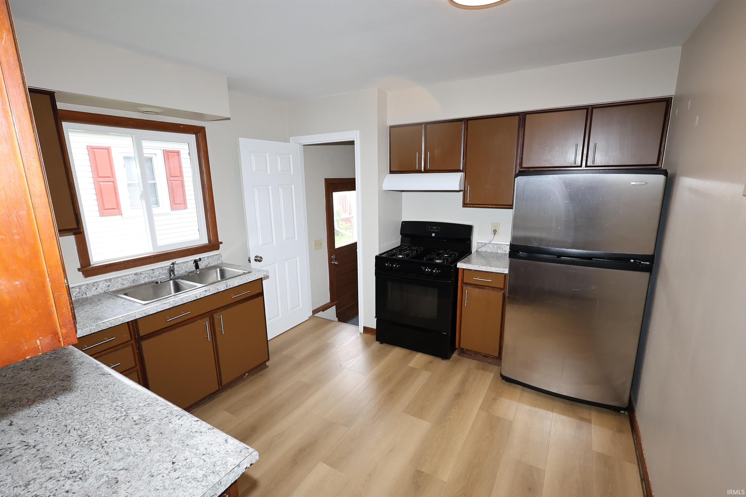 602 Meridian Street Mishawaka IN 46544