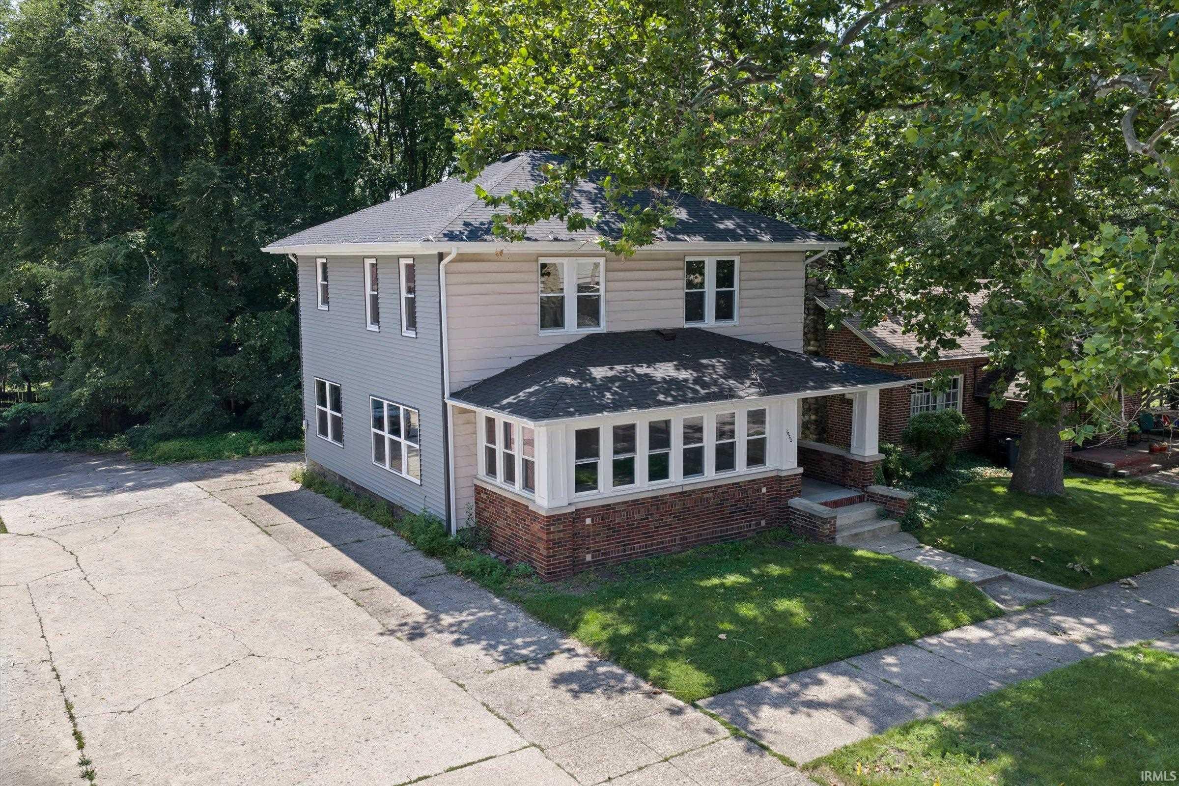 1022 E Colfax Avenue South Bend IN 46617