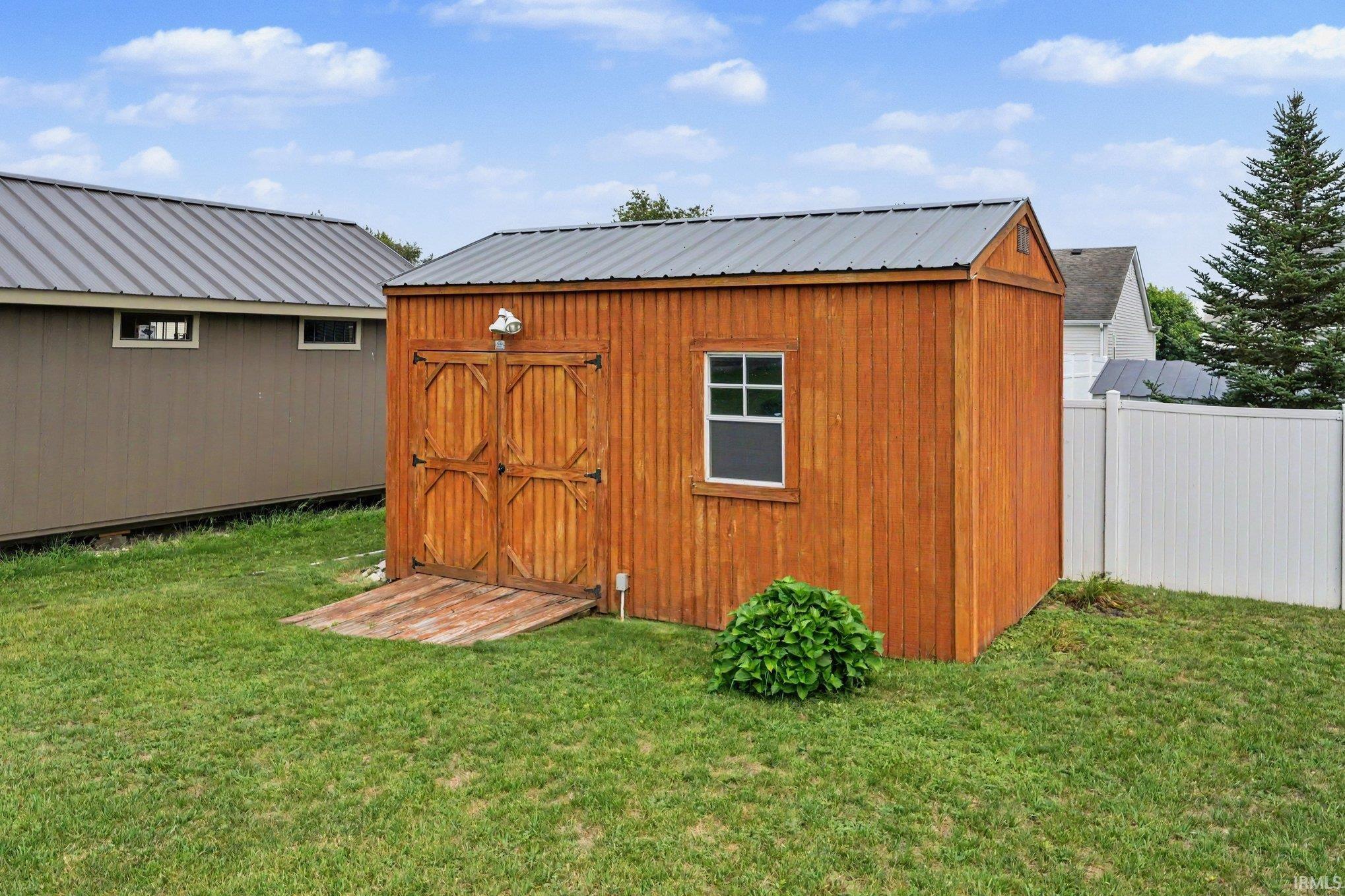 51776 Cresswell Drive South Bend IN 46628