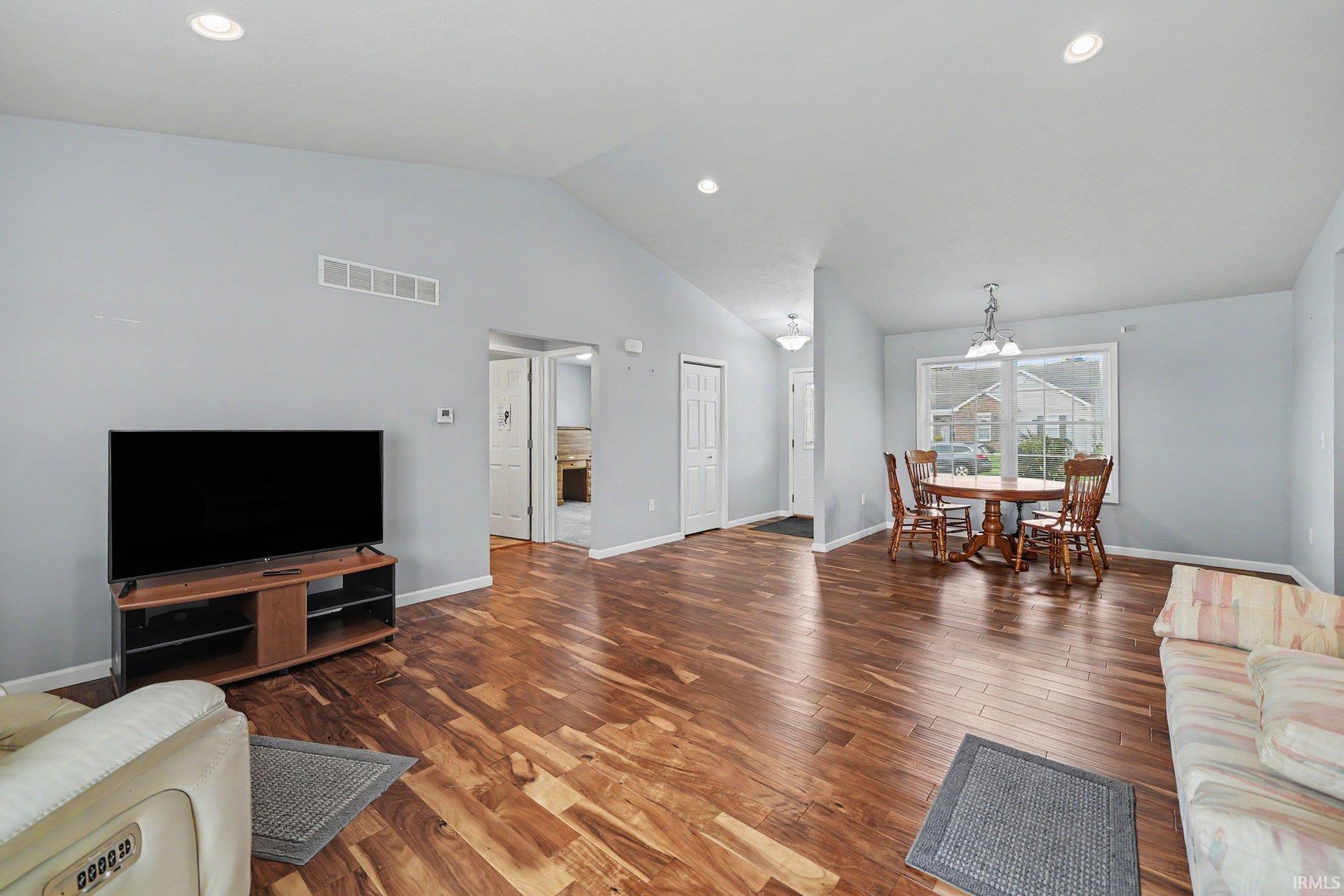 51776 Cresswell Drive South Bend IN 46628