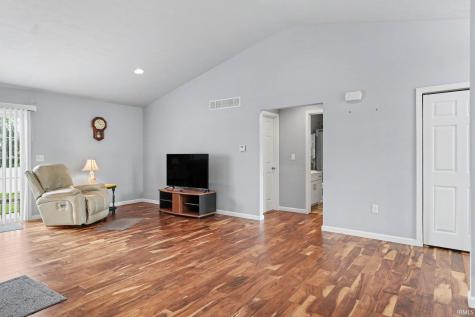 51776 Cresswell Drive South Bend IN 46628