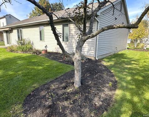 1636 Monet Cove Fort Wayne IN 46845