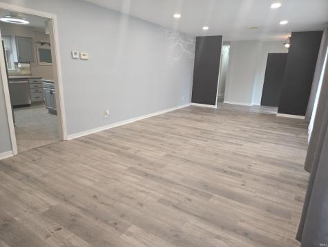 1326 Roelke Drive South Bend IN 46614