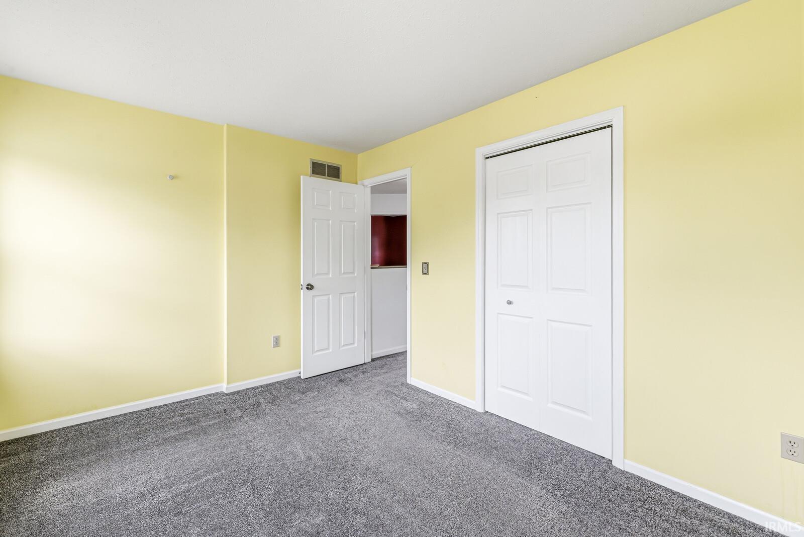 4205 Foxfire Drive South Bend IN 46628