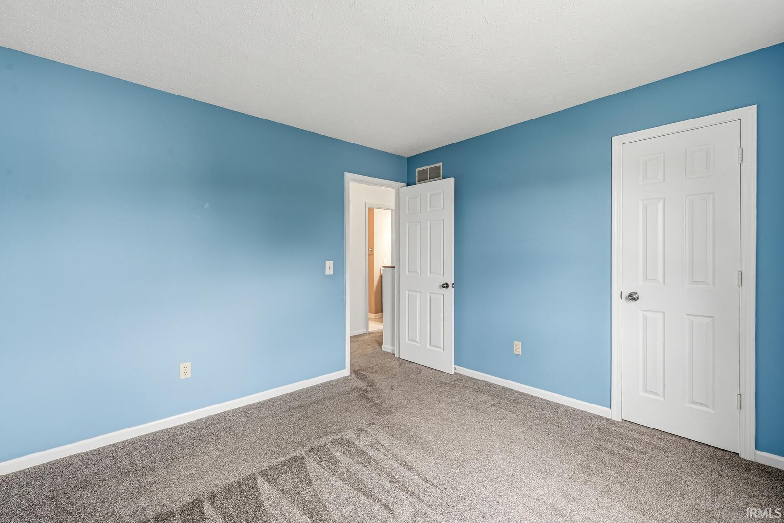 4205 Foxfire Drive South Bend IN 46628