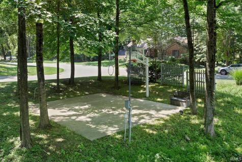 1624 Cottonwood Circle Lafayette IN 47905