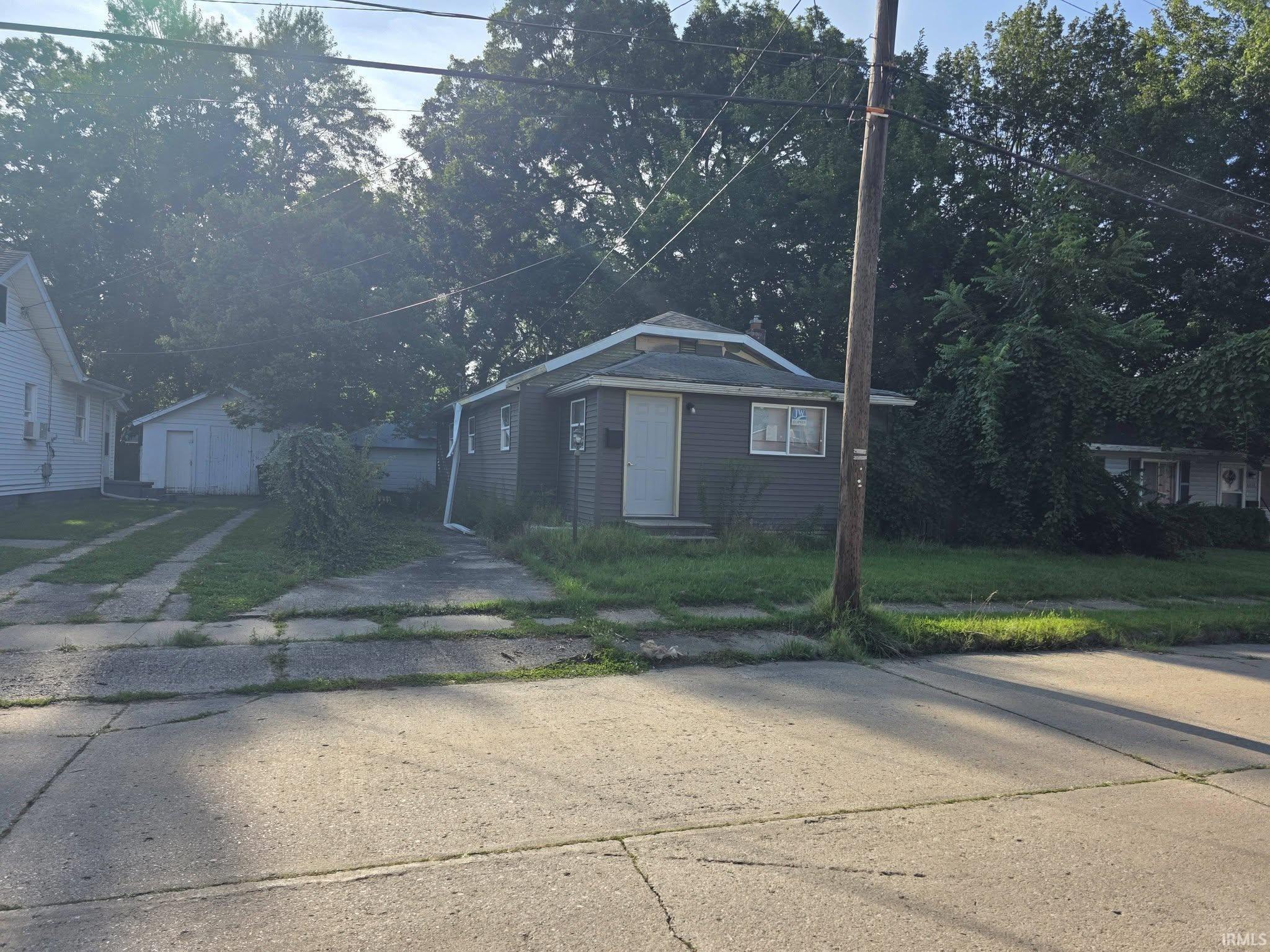 1717 Robinson Street South Bend IN 46613