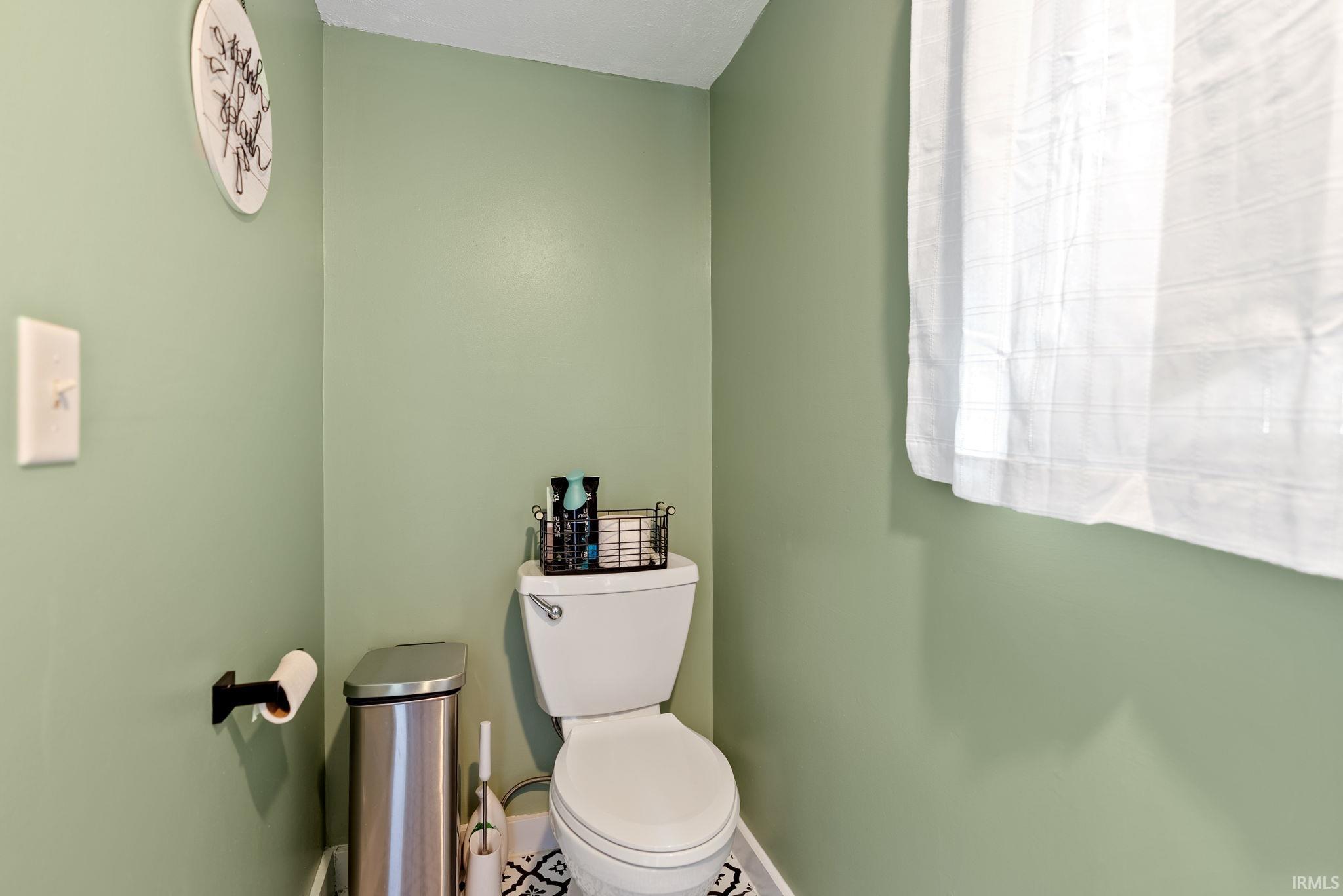 203 W Berry Street Middlebury IN 46540