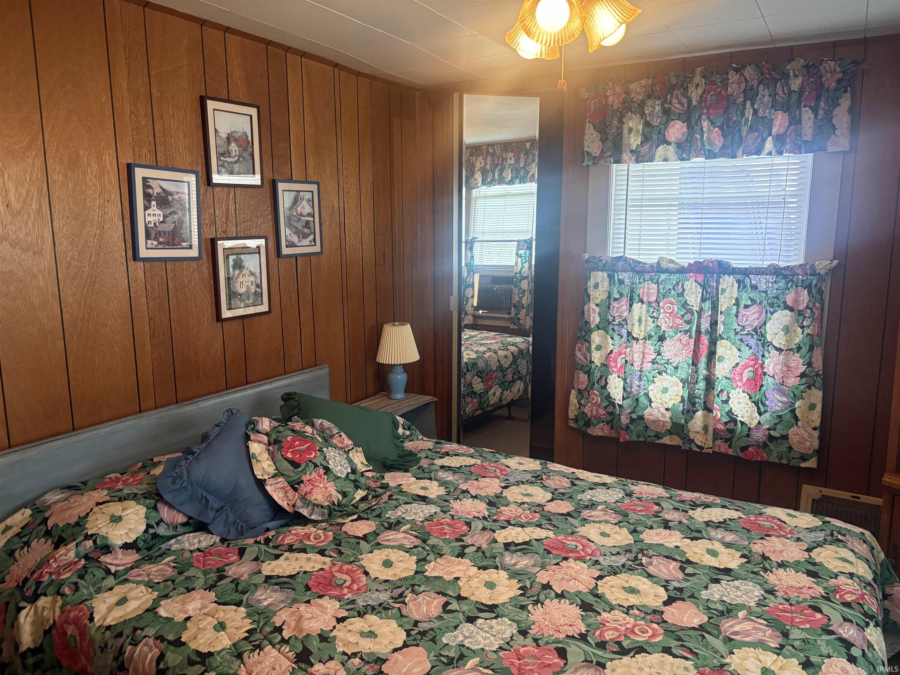 5937 N Lakeshore Drive Macy IN 46951