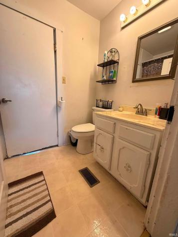 728 Church Street Vincennes IN 47591