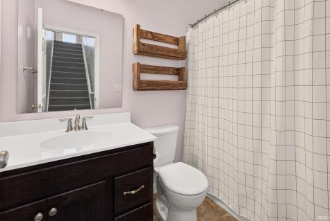 1877 E Boulder Drive Warsaw IN 46582