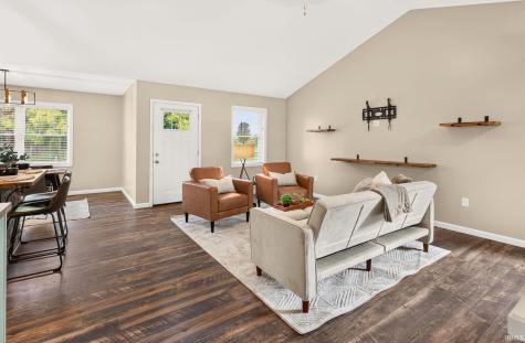 1877 E Boulder Drive Warsaw IN 46582