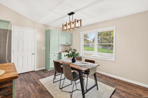 1877 E Boulder Drive Warsaw IN 46582