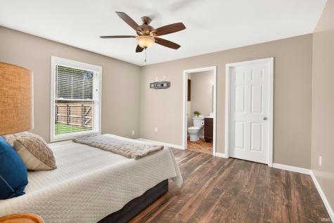 1877 E Boulder Drive Warsaw IN 46582