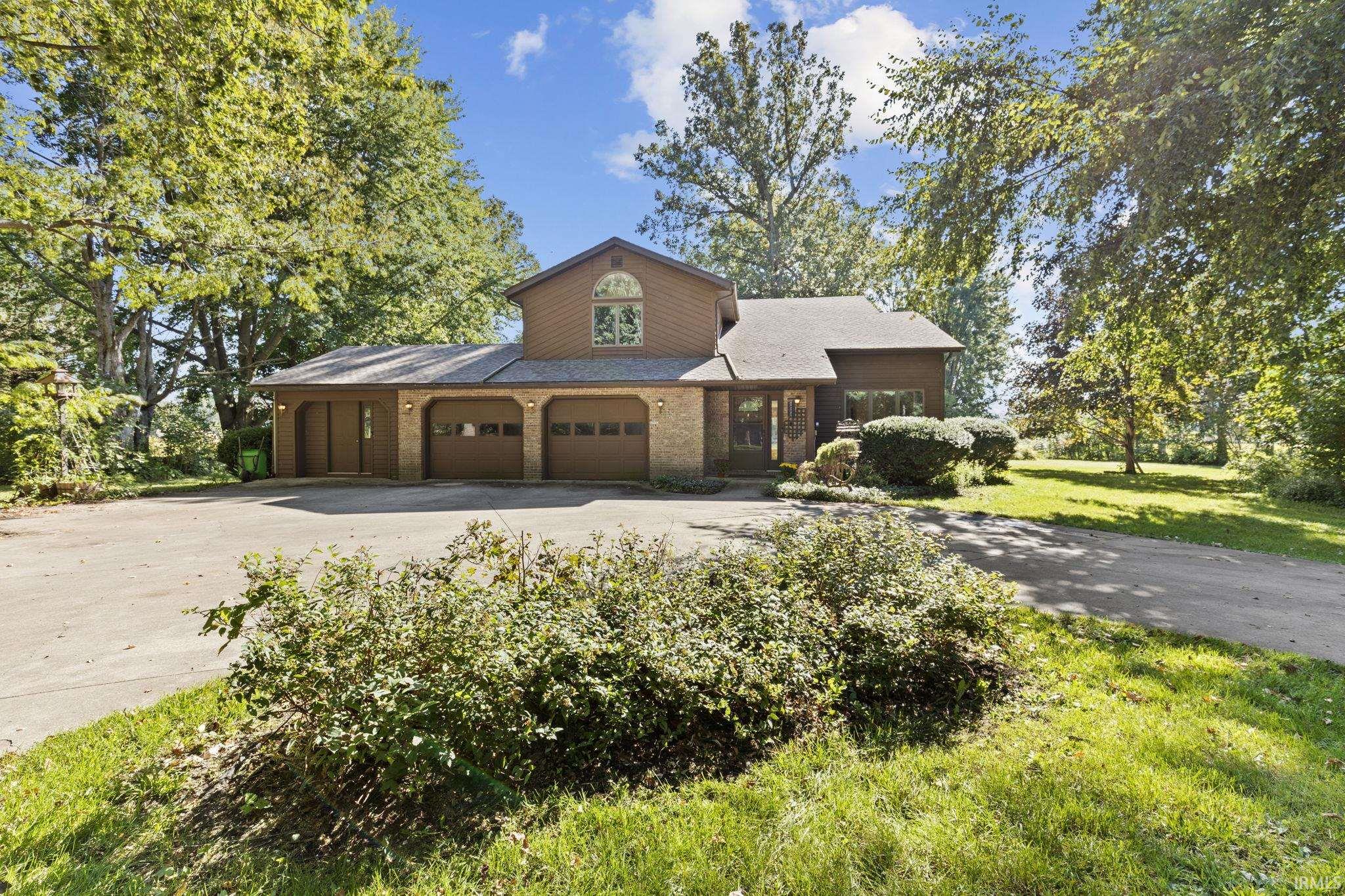 21908 Shirley Drive Goshen IN 46526