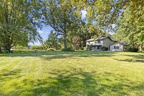 21908 Shirley Drive Goshen IN 46526