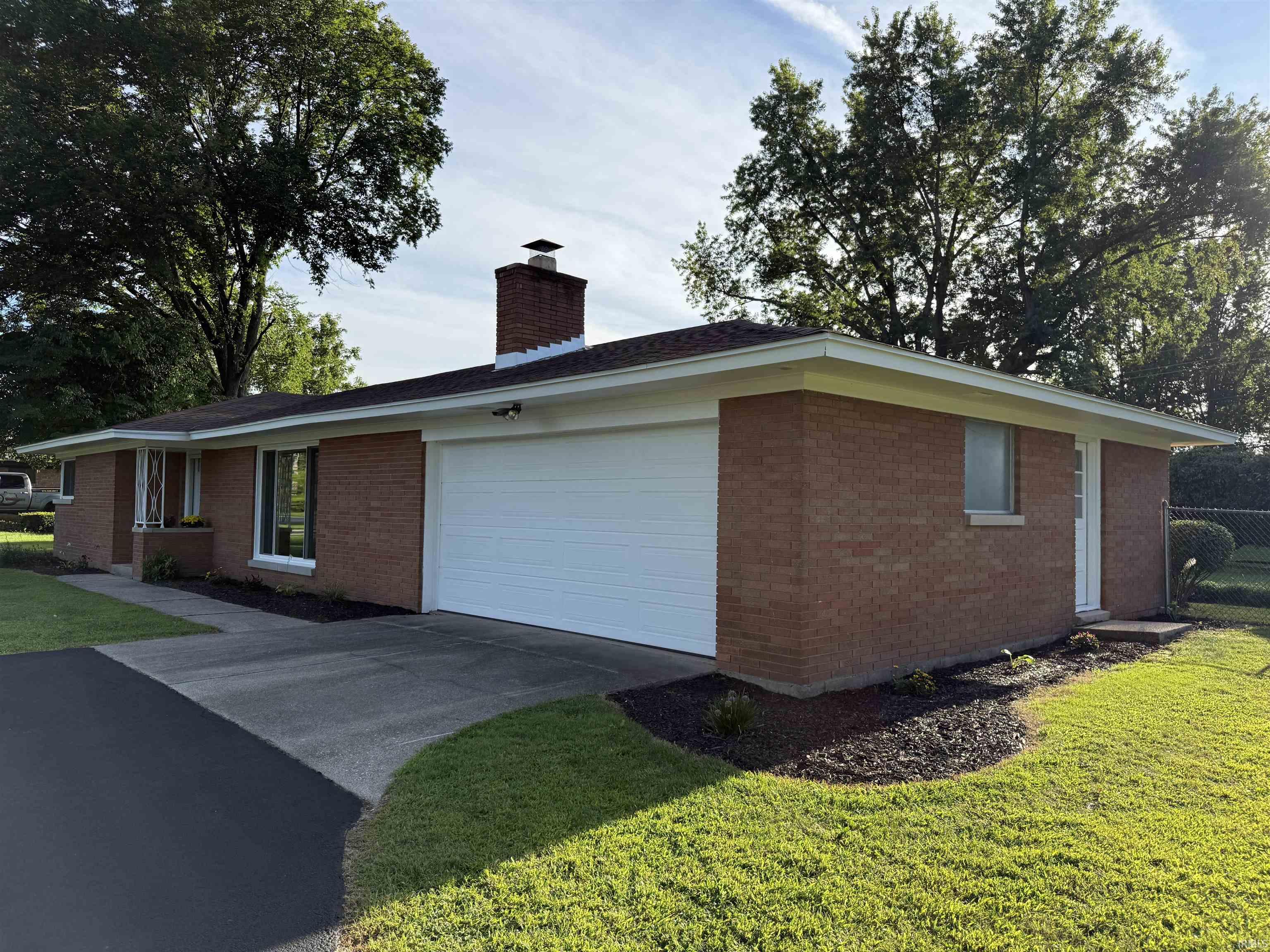61439 Miami Road South Bend IN 46614