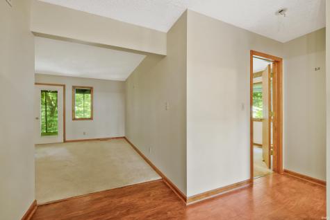 890 Sycamore Lake Drive Evansville IN 47712