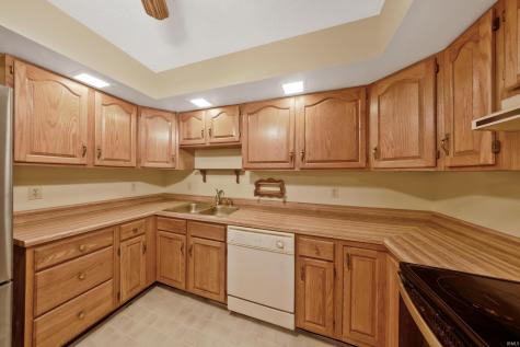 890 Sycamore Lake Drive Evansville IN 47712