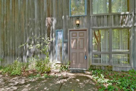 890 Sycamore Lake Drive Evansville IN 47712