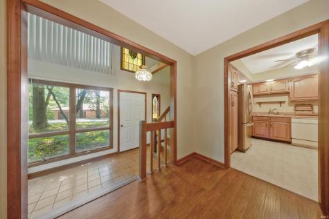 890 Sycamore Lake Drive Evansville IN 47712