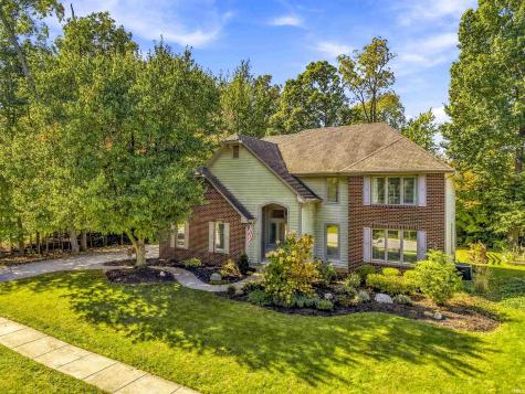 1814 Grey Birch Road Fort Wayne IN 46814
