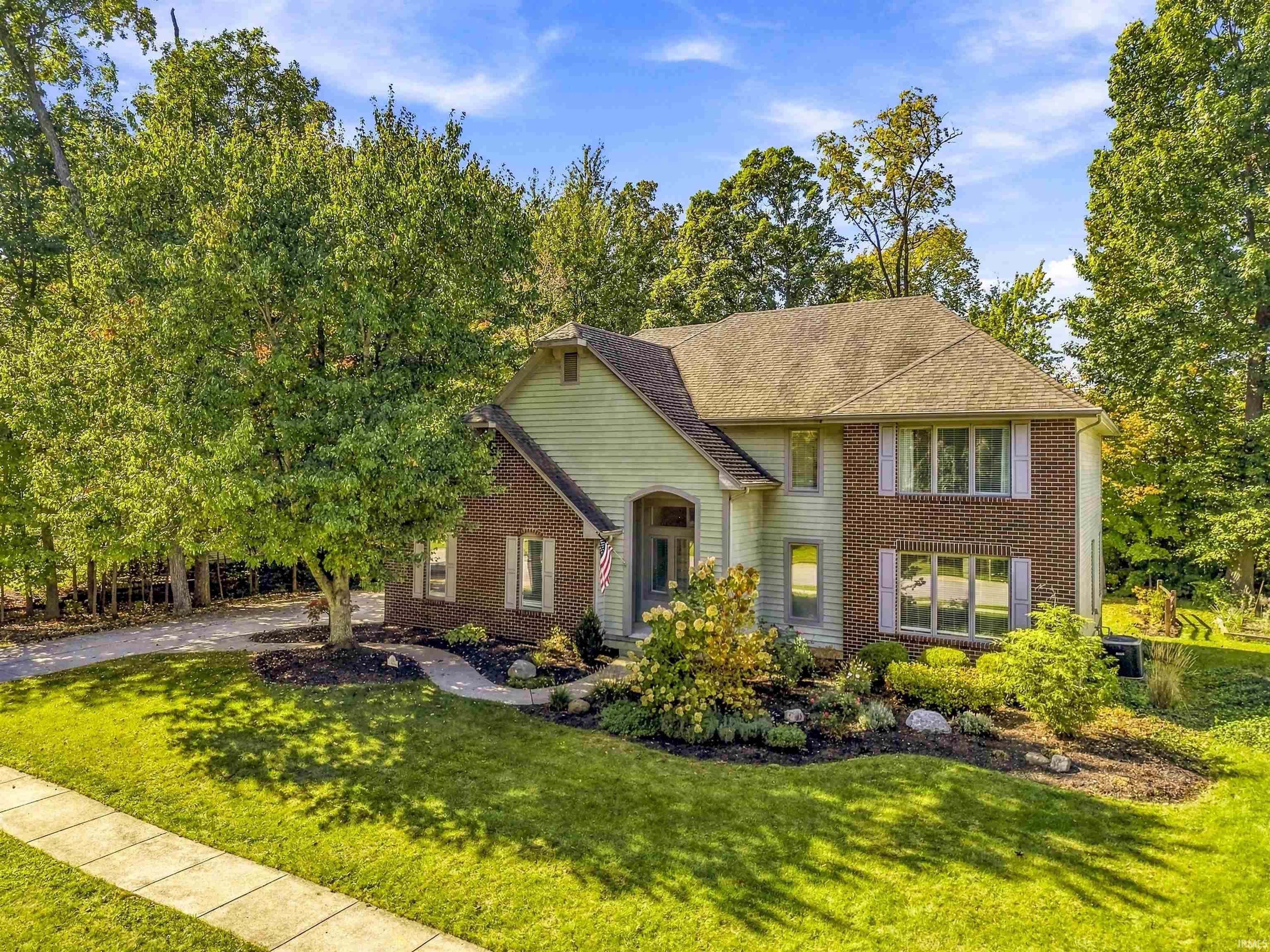 1814 Grey Birch Road Fort Wayne IN 46814
